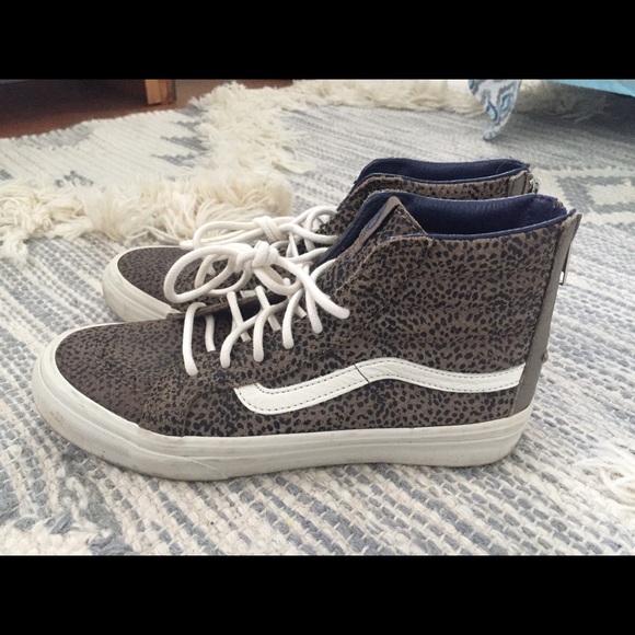 Vans Shoes - High top Vans